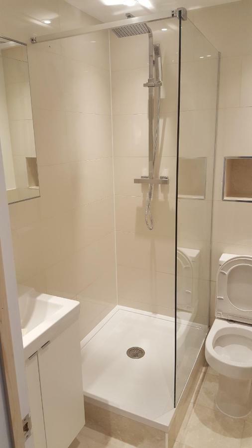 לונדון Luxury One Bed Apartment Next To Hyde Park מראה חיצוני תמונה